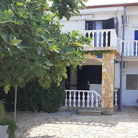 Apartments Max Vir Zewnętrze zdjęcie