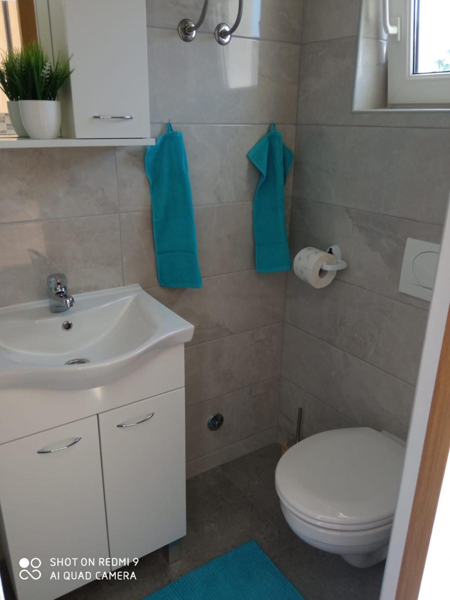 Apartments Max Vir Pokój zdjęcie